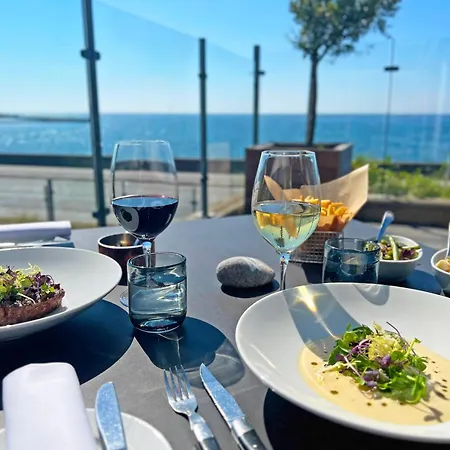 格里芬spa酒店 4* 伦讷