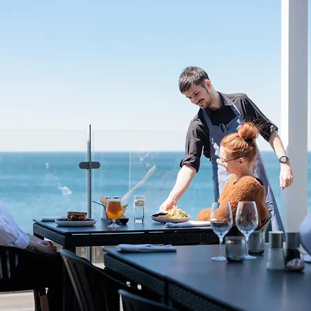 Griffen 호텔 론네