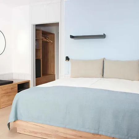 格里芬spa酒店 伦讷